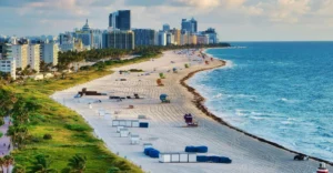 What to know before starting a franchise in Miami